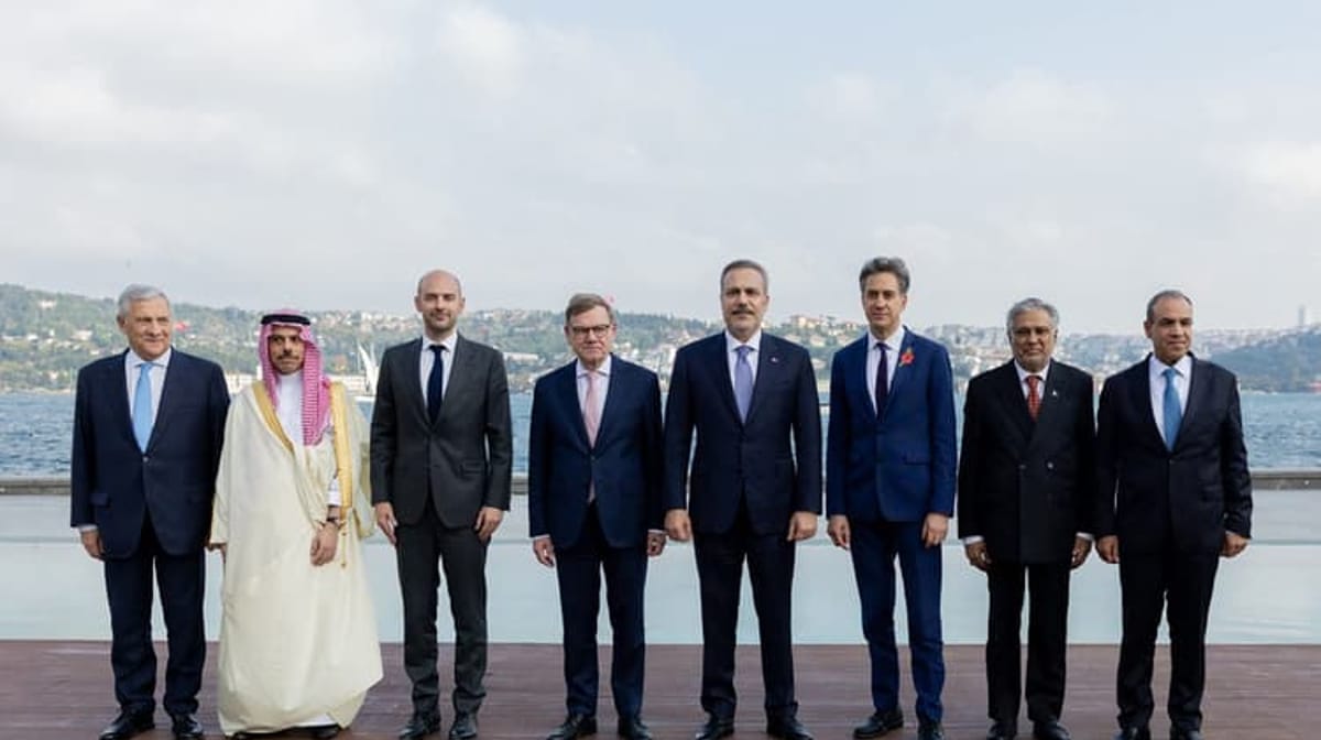 Foreign Ministers of Eight Nations Meet in Istanbul to Discuss Regional Security