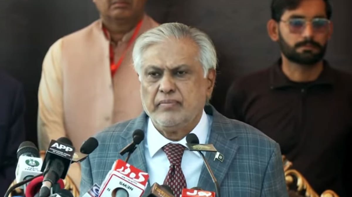 Pakistan Holds Rally to Show Solidarity with Kashmiris on Black Day