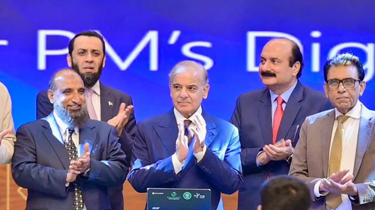 Pakistan's Prime Minister Launches Chromebook Distribution for Meritorious Students