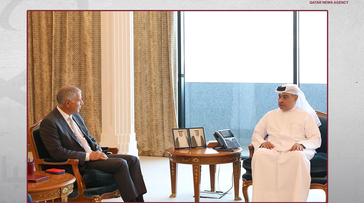 Qatar Finance Minister Holds Talks with HSBC CEO